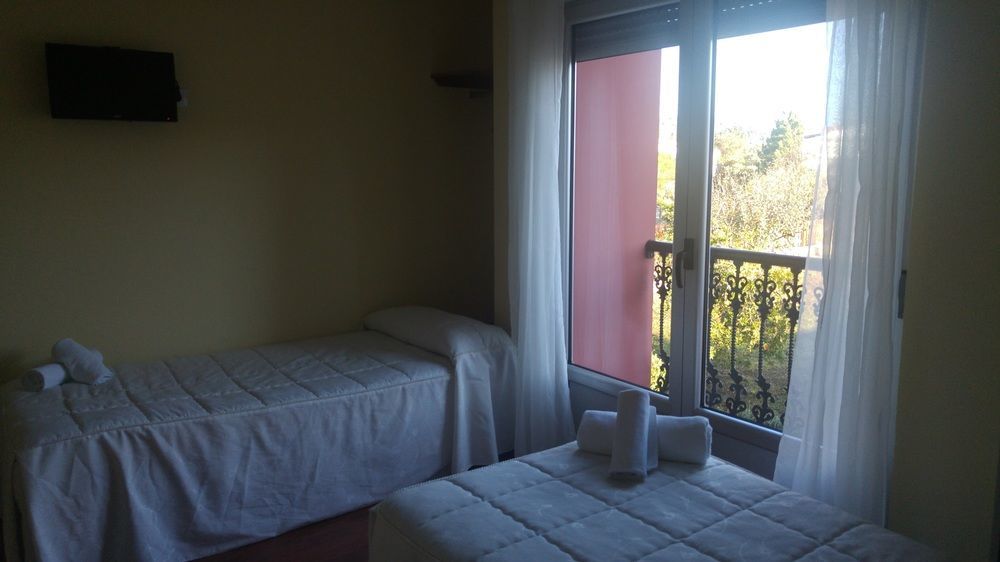 Albergue As Eiras Lires Kültér fotó
