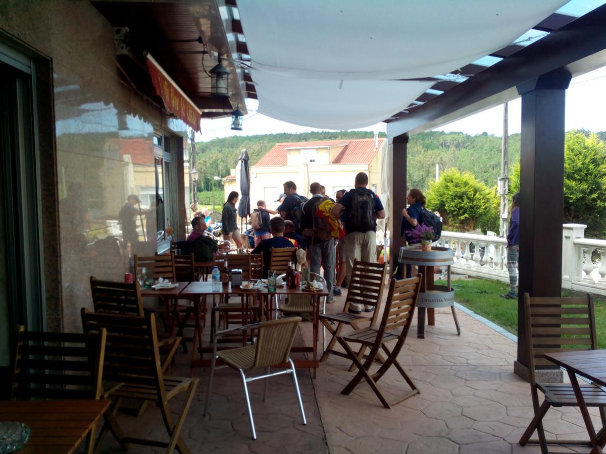 Albergue As Eiras Lires Kültér fotó