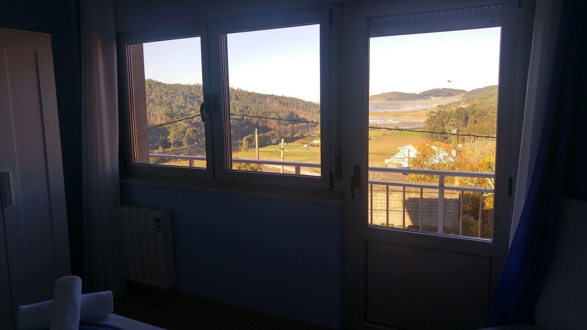 Albergue As Eiras Lires Kültér fotó