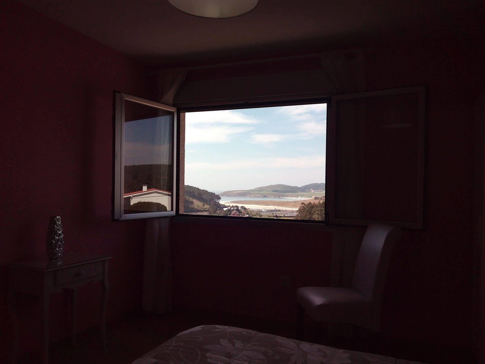 Albergue As Eiras Lires Kültér fotó